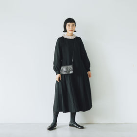 「わたしたちらしい、オケージョンのかたち」きちんとしたブラックワンピース