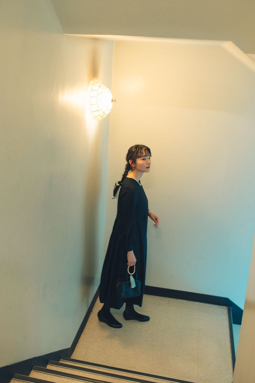 「わたしたちらしい、オケージョンのかたち」きちんとしたブラックワンピース