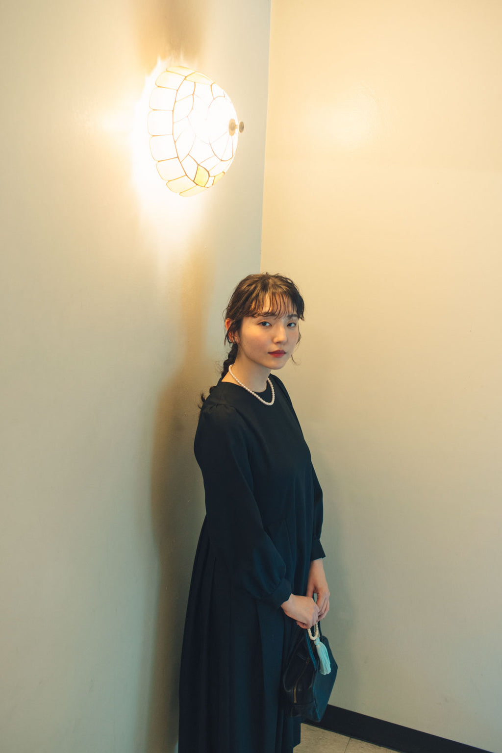 「わたしたちらしい、オケージョンのかたち」きちんとしたブラックワンピース