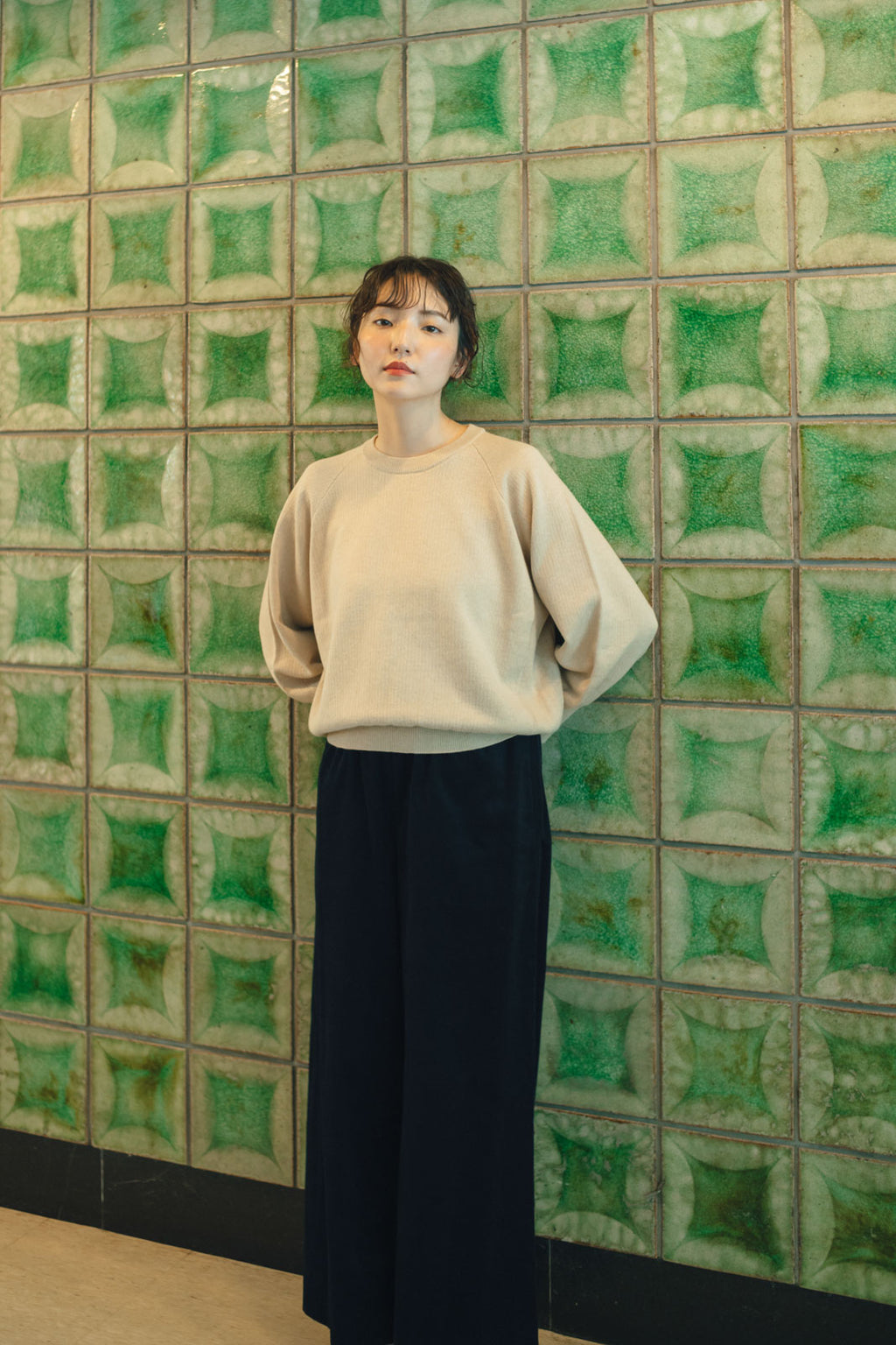 「くらすことの日常生活着」ニットみたいなカシミヤ混スウェット