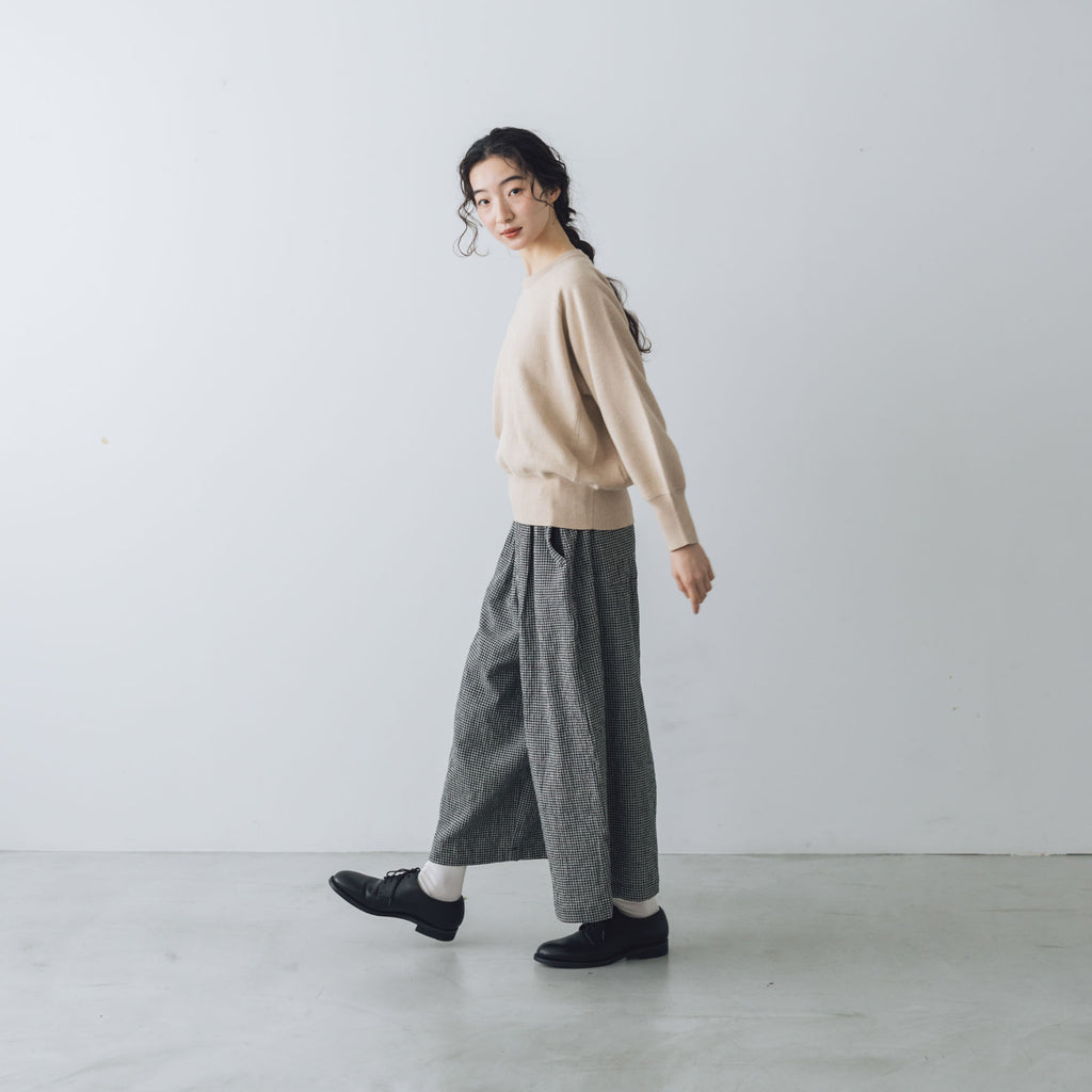 「くらすことの日常生活着」ニットみたいなカシミヤ混スウェット