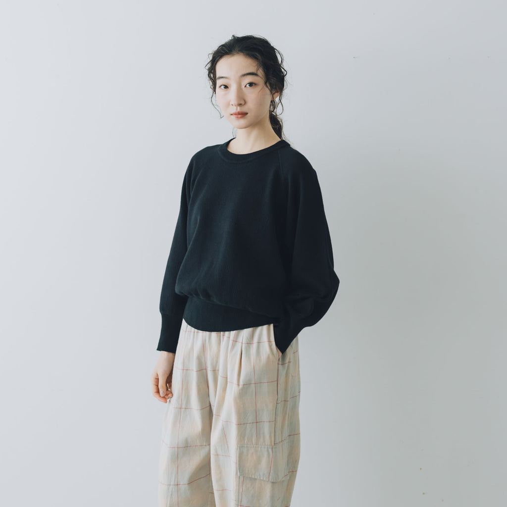 「くらすことの日常生活着」ニットみたいなカシミヤ混スウェット