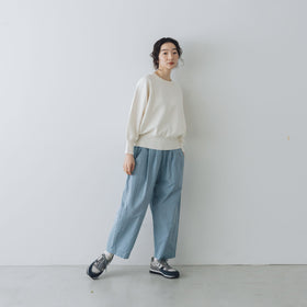 「くらすことの日常生活着」ニットみたいなカシミヤ混スウェット