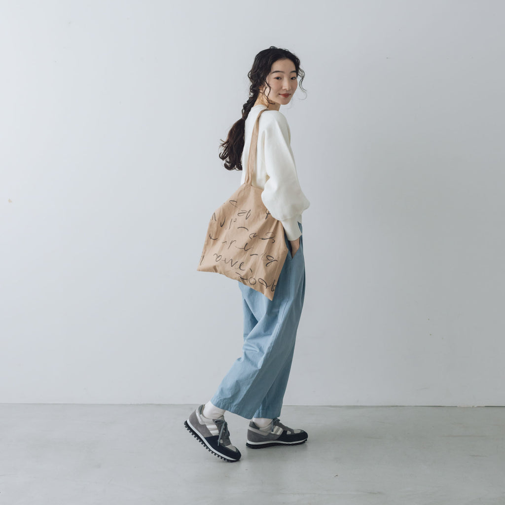 「くらすことの日常生活着」ニットみたいなカシミヤ混スウェット