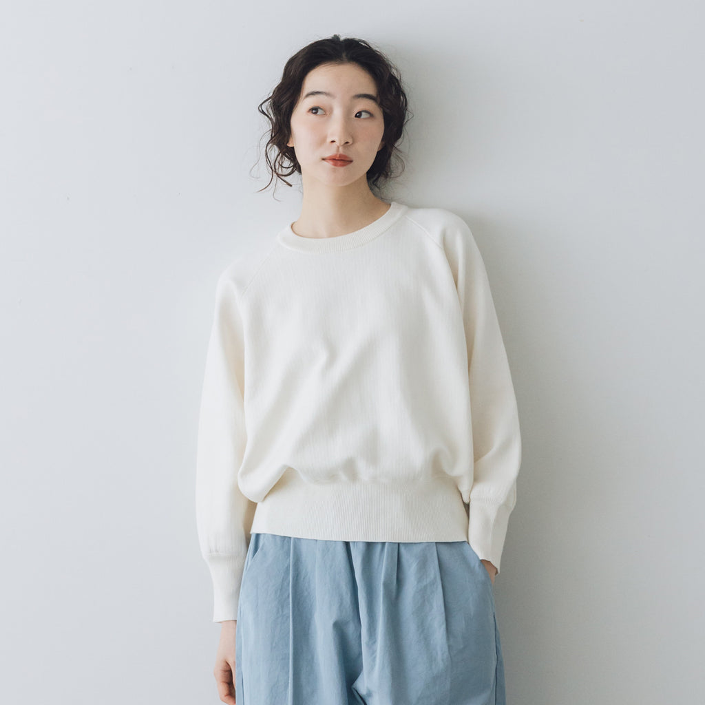 「くらすことの日常生活着」ニットみたいなカシミヤ混スウェット