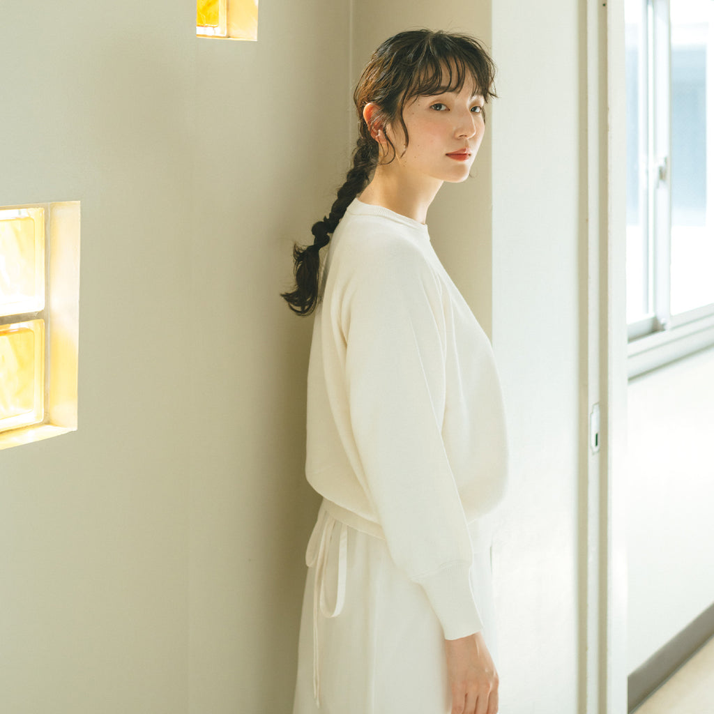 「くらすことの日常生活着」ニットみたいなカシミヤ混スウェット