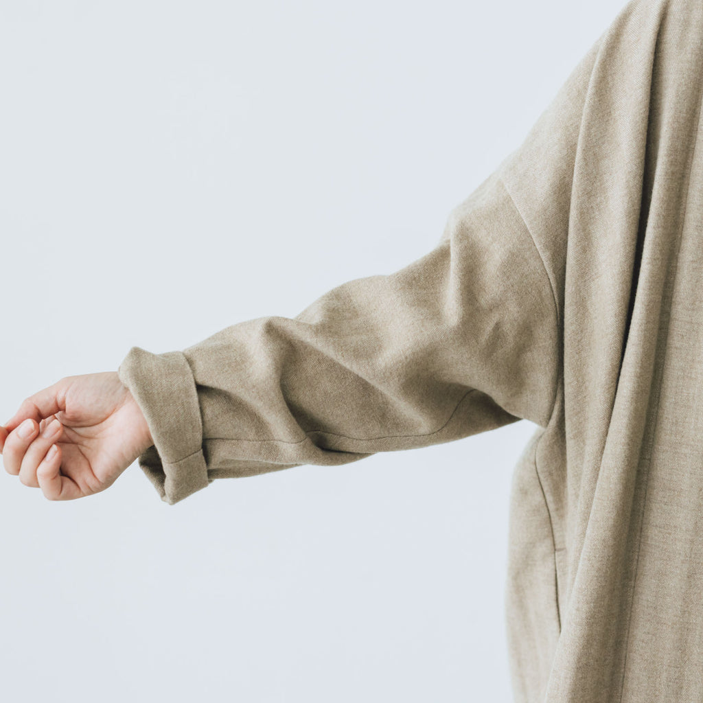 くらすこと ウールのローブコート