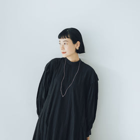 「わたしたちらしい、大人のかわいらしさ」キュプラコットン タックワンピース