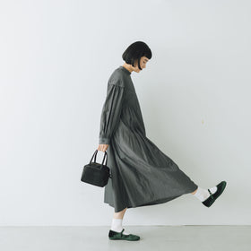 【SALE】「わたしたちらしい、大人のかわいらしさ」キュプラコットン タックワンピース