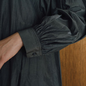 「わたしたちらしい、大人のかわいらしさ」キュプラコットン タックワンピース