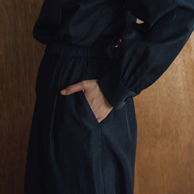 「わたしたちらしい、大人のかわいらしさ」ブラウス+サルエルパンツのセットアップ