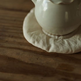 くらすこと リネンのふっくらポットマット / コースター