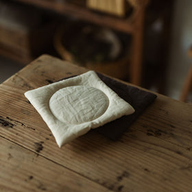 くらすこと リネンのふっくらポットマット / コースター