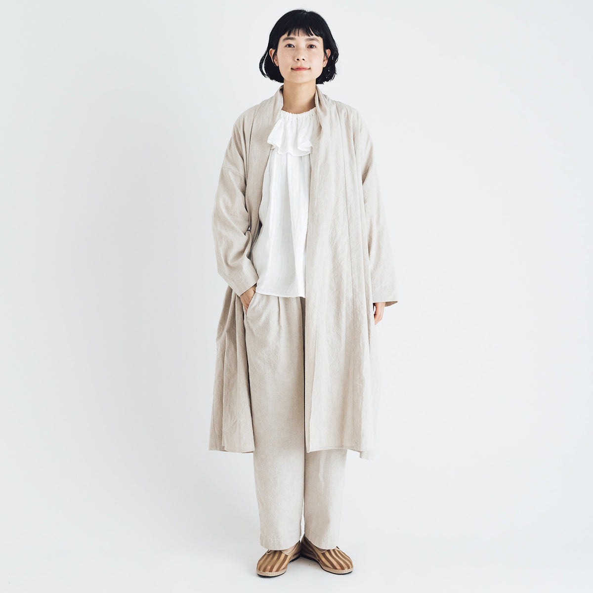 くらすこと リネンコットンのローブコート｜くらすこと