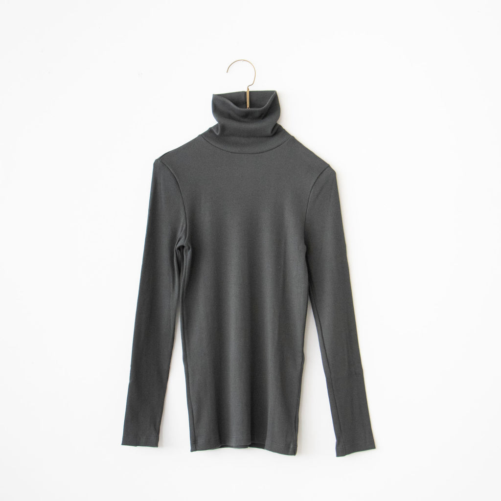 「くらすことの日常生活着」コットンタートルカットソー