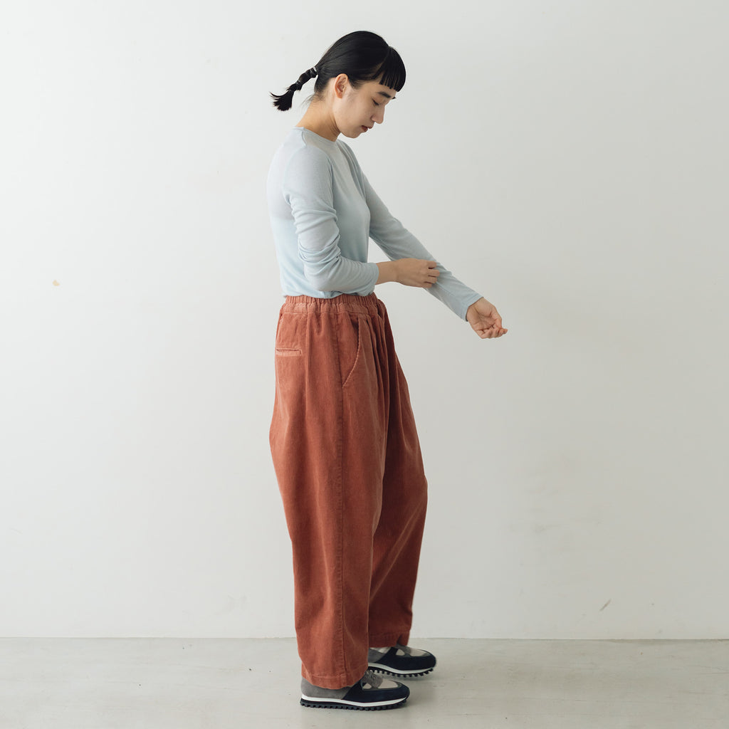 「くらすことの日常生活着」コーデュロイパンツ