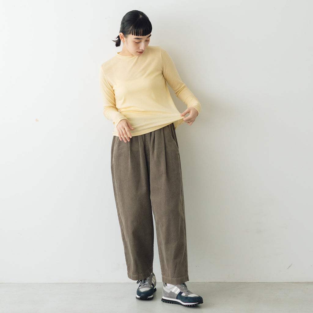 「くらすことの日常生活着」コーデュロイパンツ