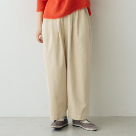「くらすことの日常生活着」コーデュロイパンツ