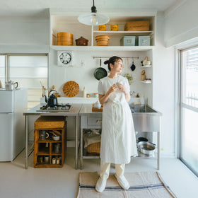 「くらすことの日常生活着」カシュクールエプロン