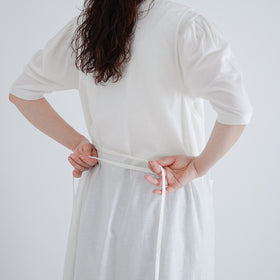 「くらすことの日常生活着」カシュクールエプロン