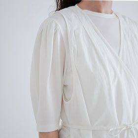 「くらすことの日常生活着」カシュクールエプロン