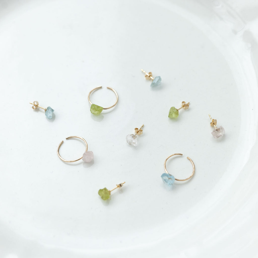 くらすこと わたしのお守り 天然石のひと粒ピアス