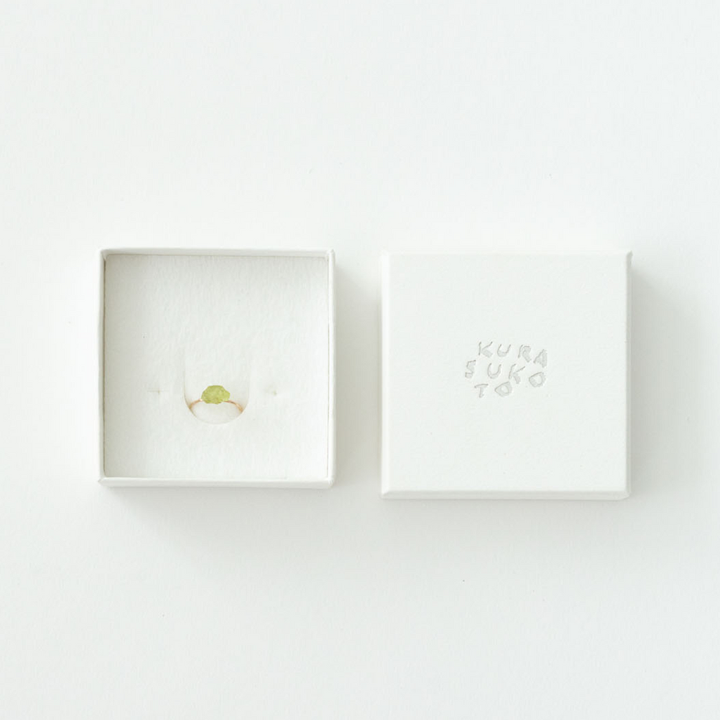 くらすこと わたしのお守り 天然石のひと粒イヤーカフ