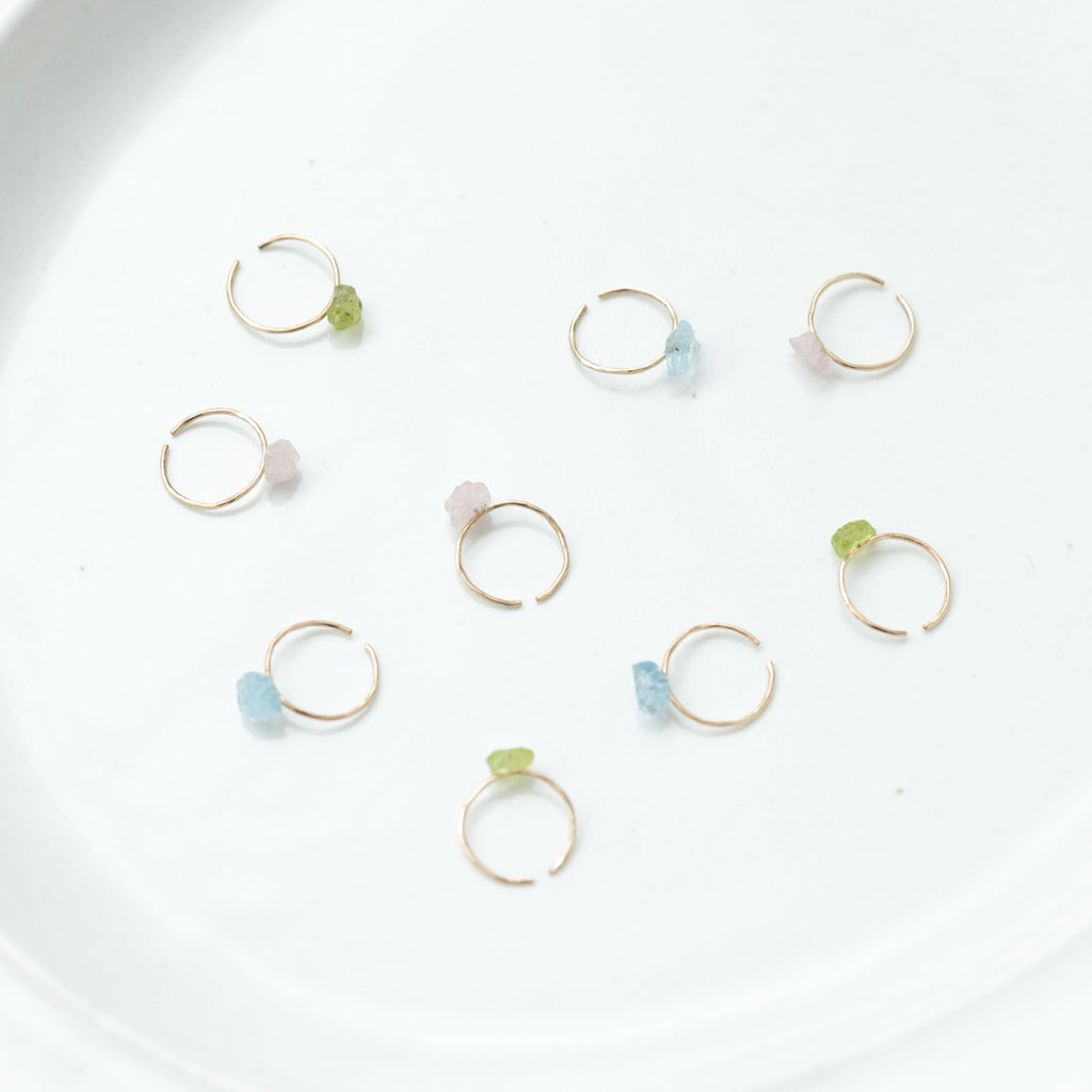 くらすこと わたしのお守り 天然石のひと粒イヤーカフ