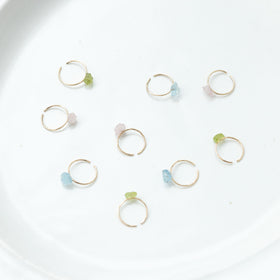 くらすこと わたしのお守り 天然石のひと粒イヤーカフ