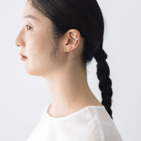 くらすこと わたしのお守り 天然石のひと粒イヤーカフ