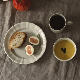 くらすことの生活道具 古い器の形シリーズ マグカップ