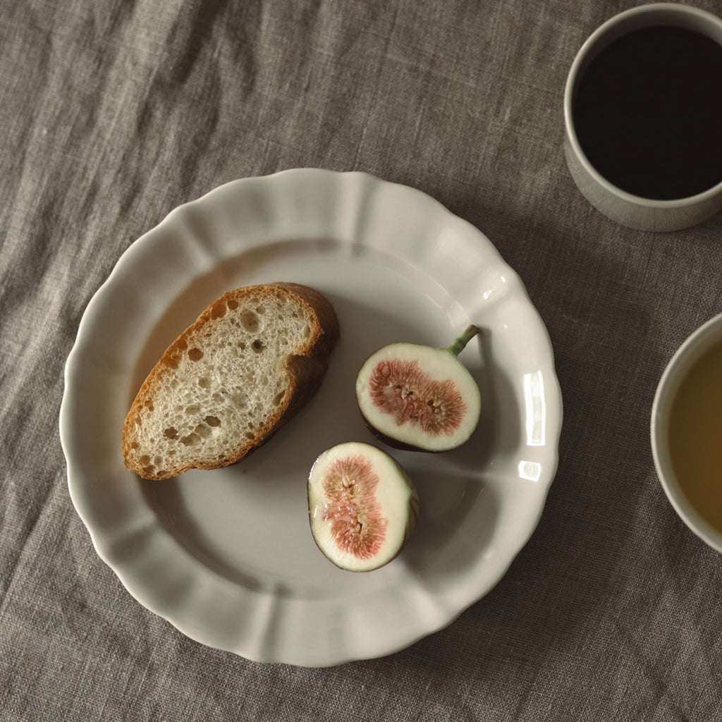 くらすことの生活道具 古い器の形シリーズ 花リムプレート