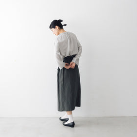 KURASUKOTO Atelier Wardrobe 大人のキュプラ混ブラウス