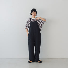 くらすこと すっきりまとまるブラックサロペット