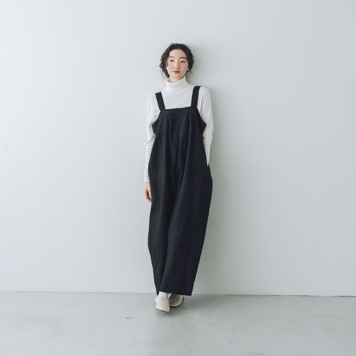 fog linen work サブリーナ サロペット ブラック ｜くらすこと