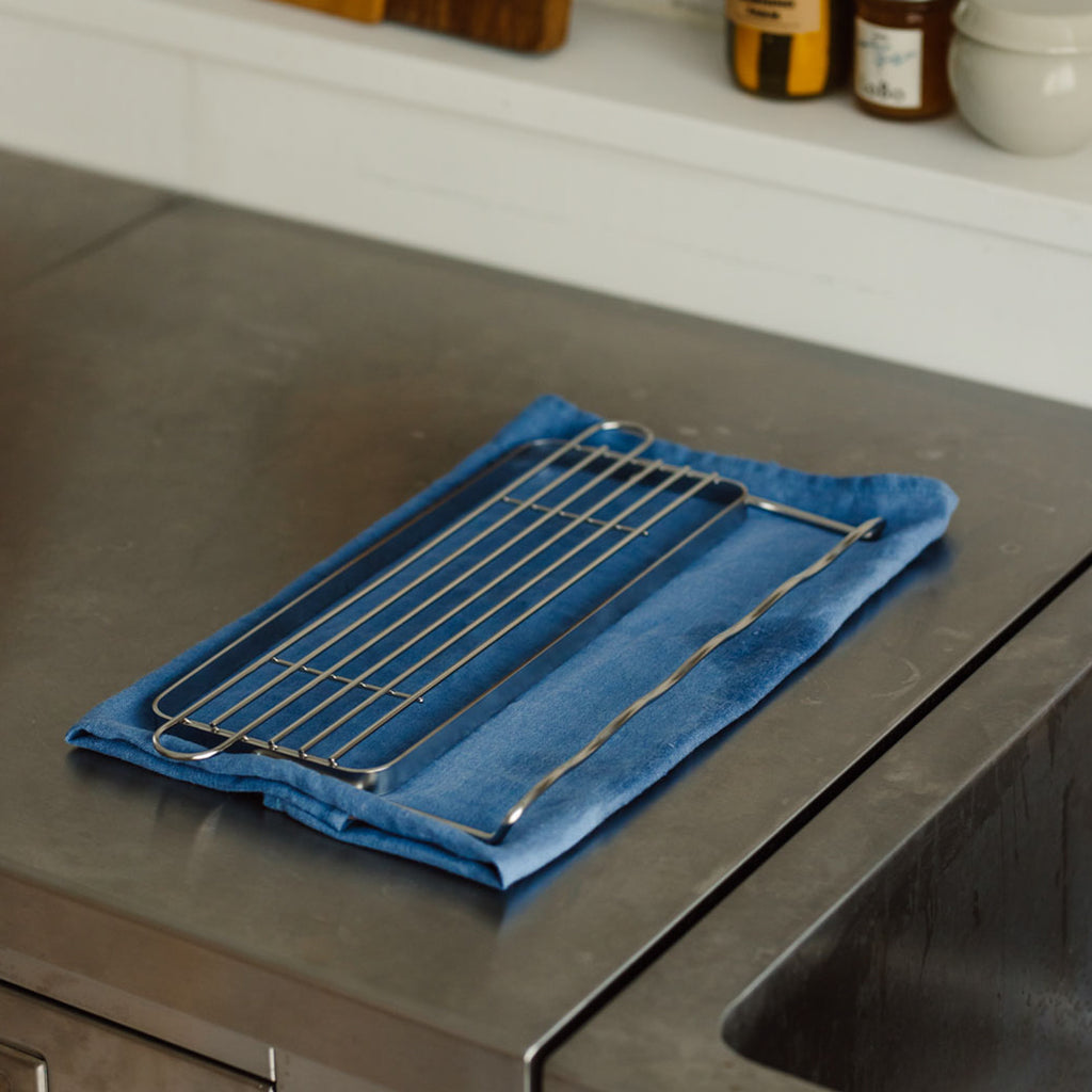 すっきり暮らすジャグボトルスタンド