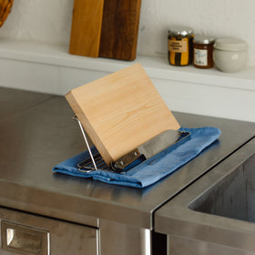 すっきり暮らすジャグボトルスタンド