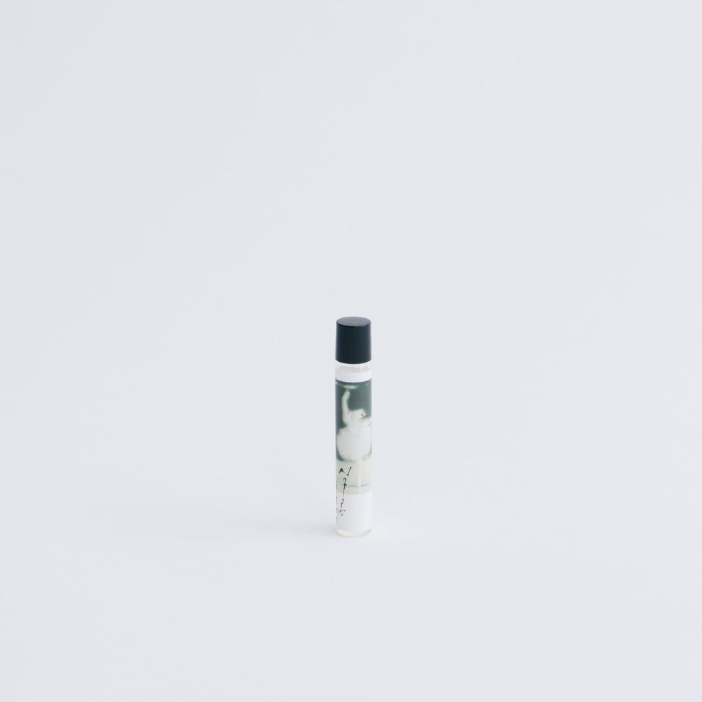 Nature is me ロールオンパフューム