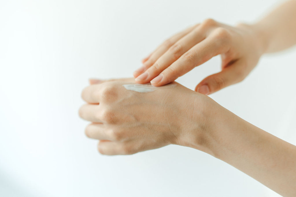 Nature is me ナチュラルアロマハンドクリーム