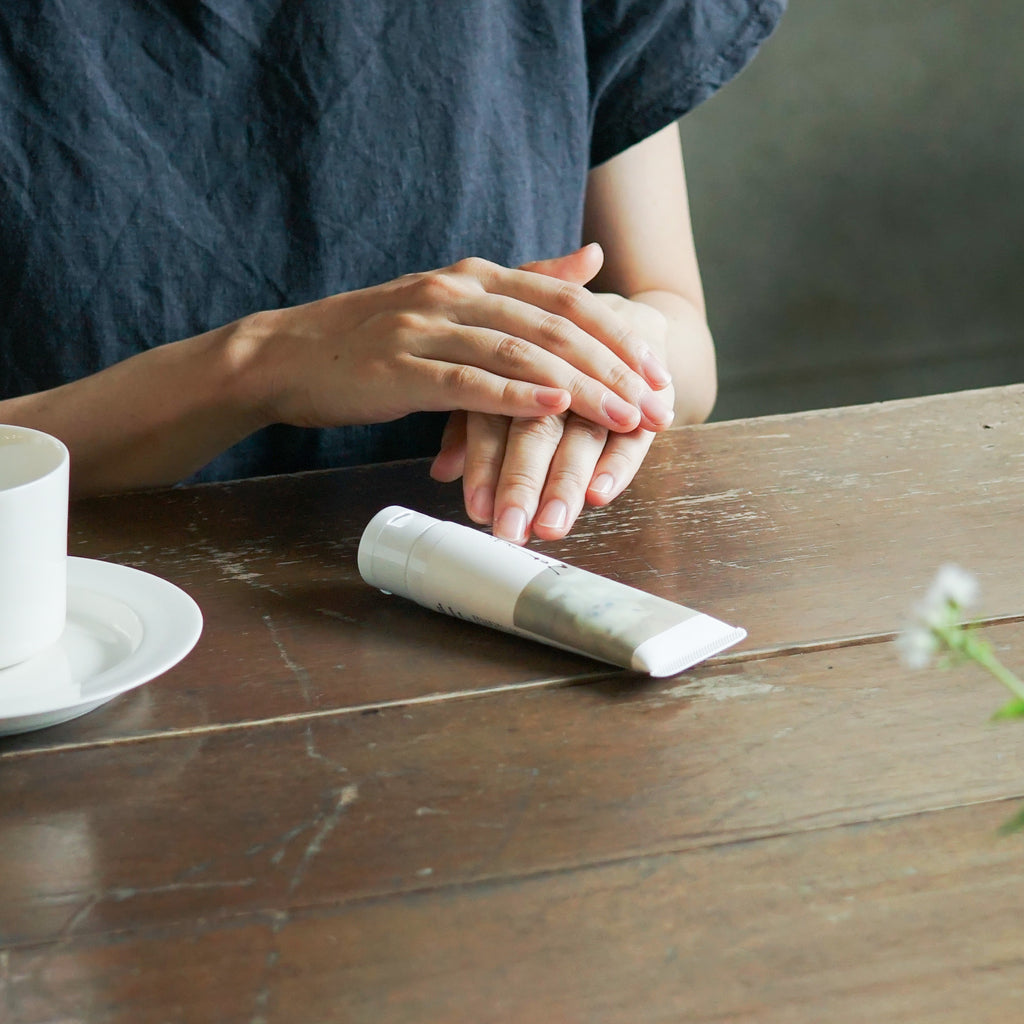 Nature is me ナチュラルアロマハンドクリーム