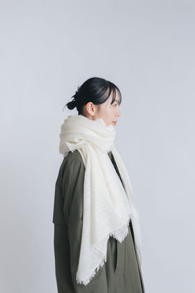 odnu CASHMERE FELTED STOLE