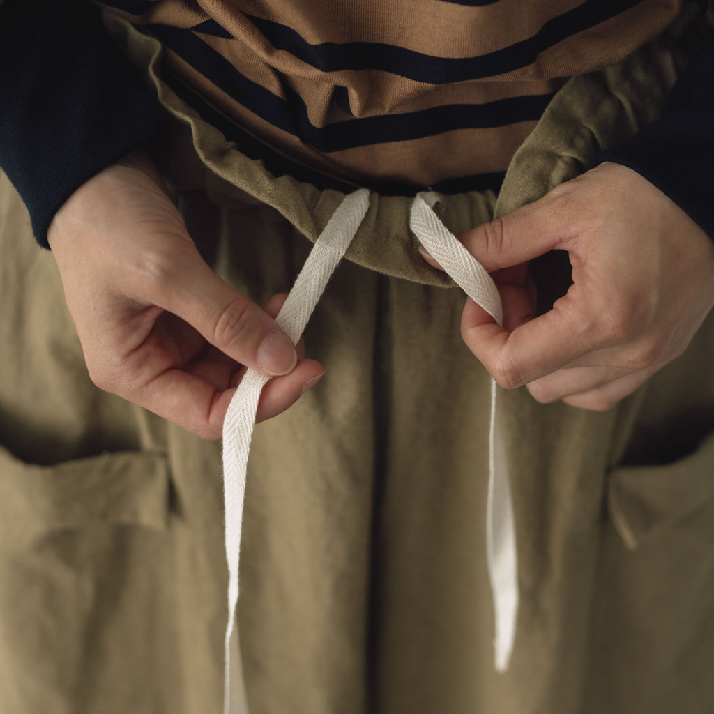 MAGALI コットンリネン アンティークキャンバス フラップパンツ