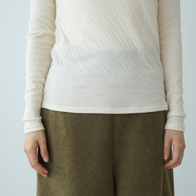 ROBE de PEAU タートルネック プルオーバー