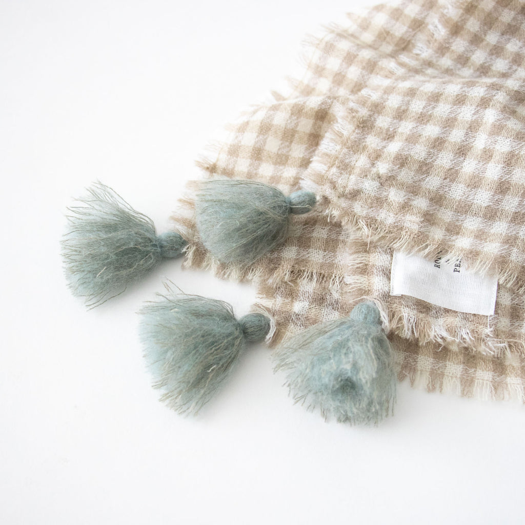 ROBE de PEAU ウールガーゼタッセルストール