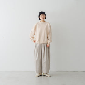 ROBE de PEAU サテンカミーユタックパンツ