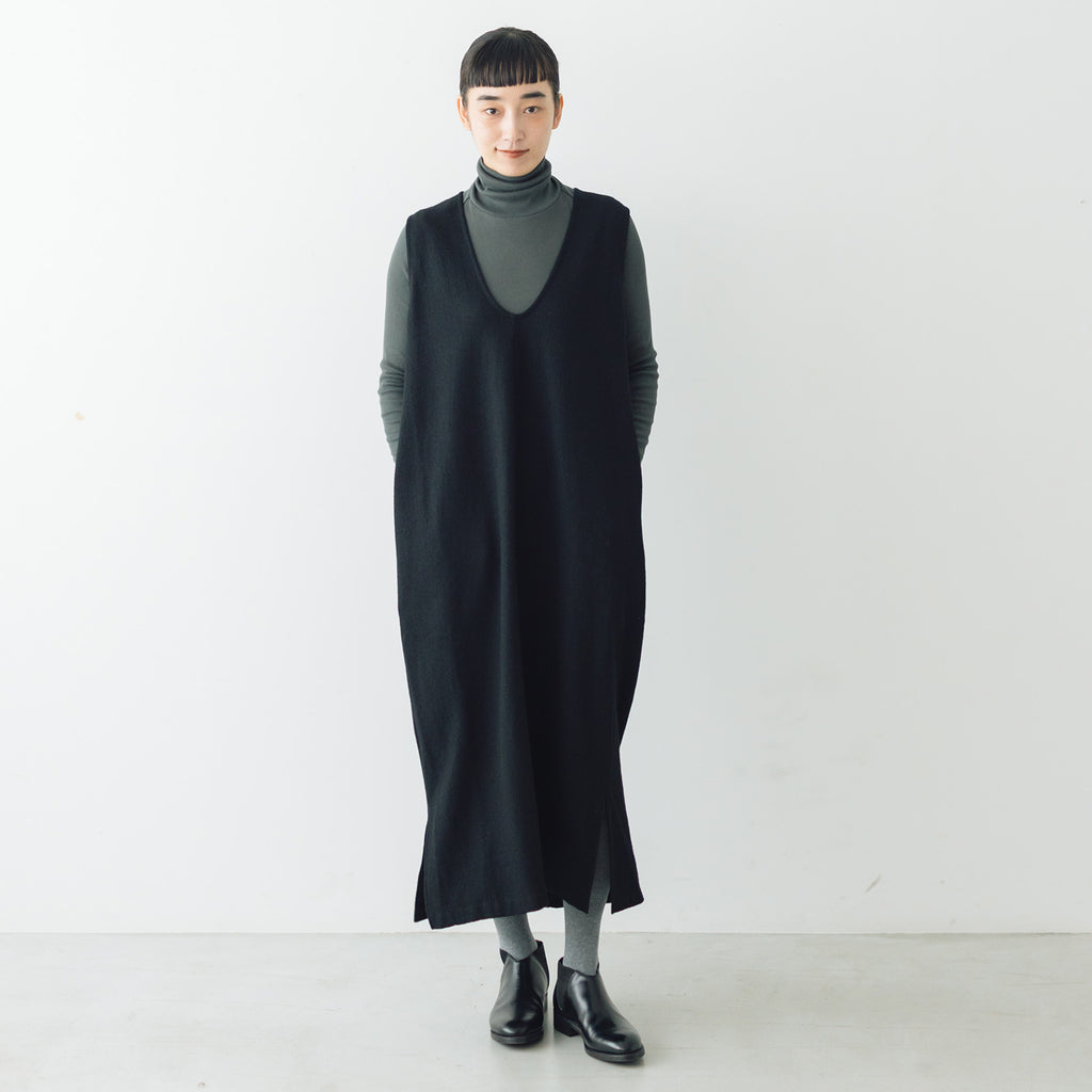 UNIVERSAL TISSU ウール圧縮 ジャンパードレス