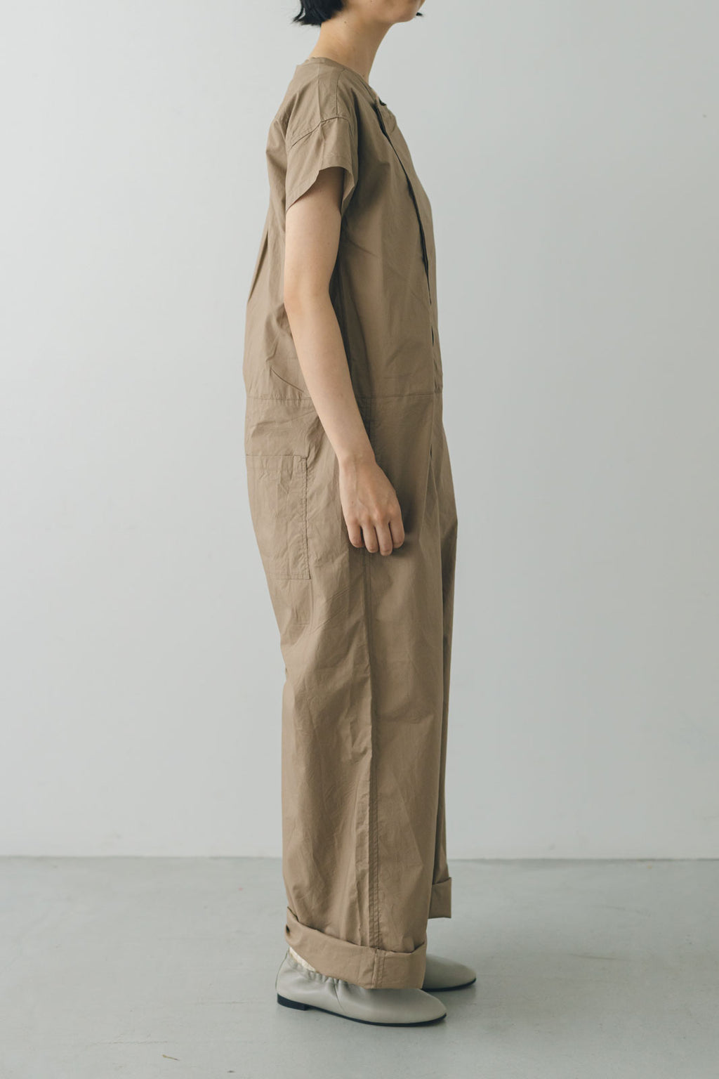 UNIVERSAL TISSU ナチュラルタイプライター ハーフスリーブ3Dオールインワン