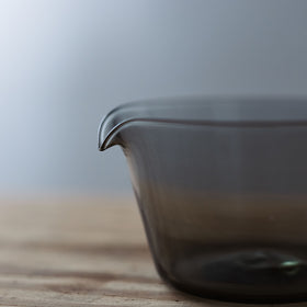 WASHIZUKA GLASS STUDIO katakuchi charcoal