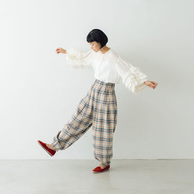 Yarmo ワイドタックイージーパンツ サックス×ベージュ