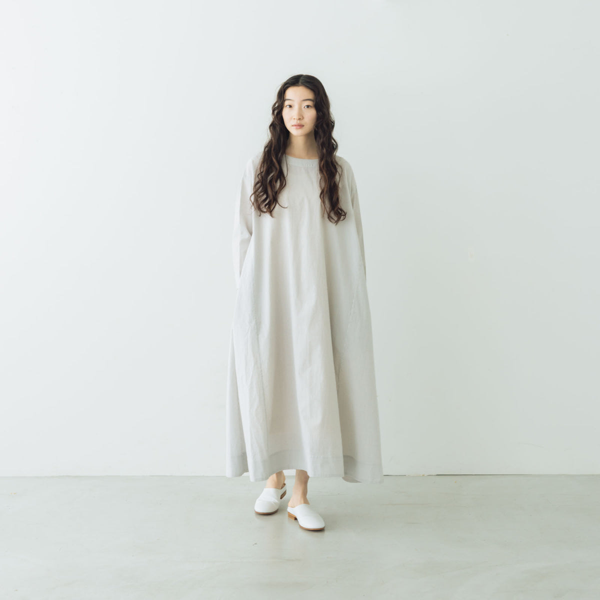 Yoli Check boatneck onepiece ベージュ［予約／7月中旬お届け